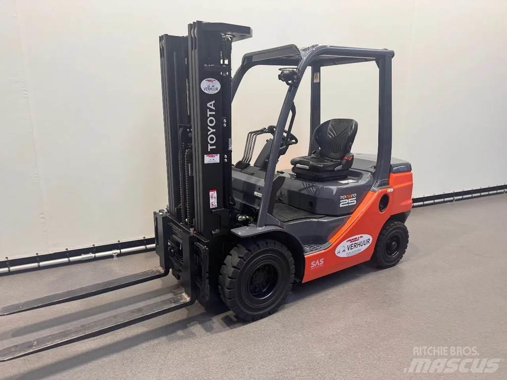 Toyota 52-8 FDF 25 Wózki Diesla