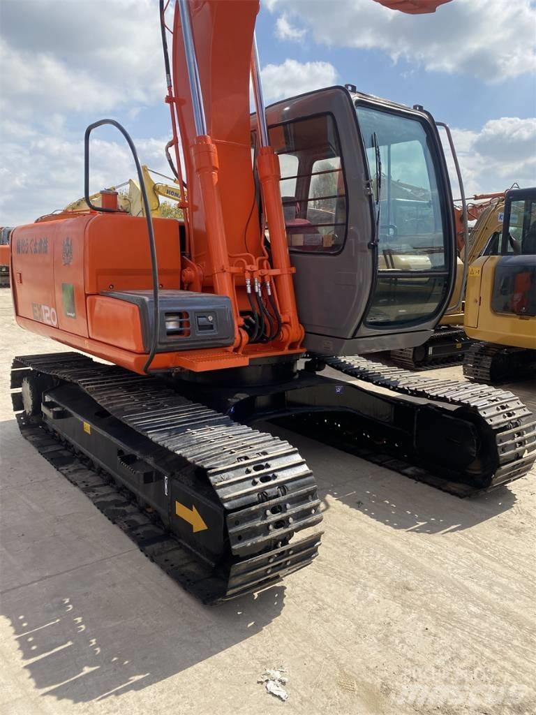 Hitachi EX120 Koparki gąsienicowe