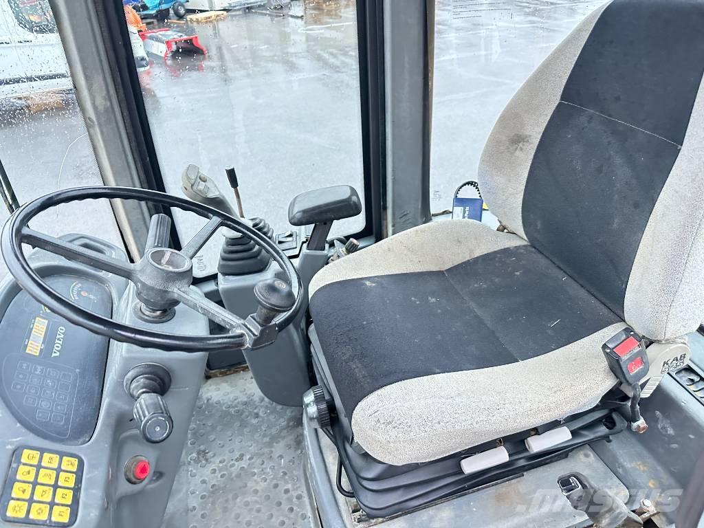 Volvo L30B Ładowarki kołowe