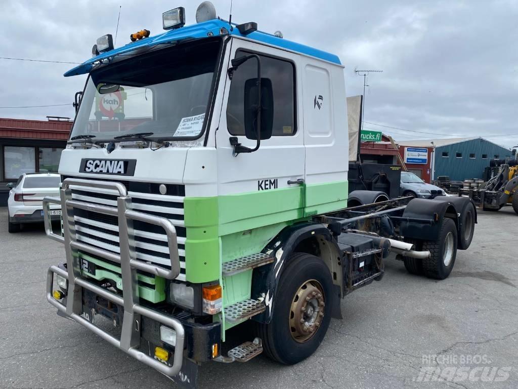 Scania R 142 Pojazdy pod zabudowę