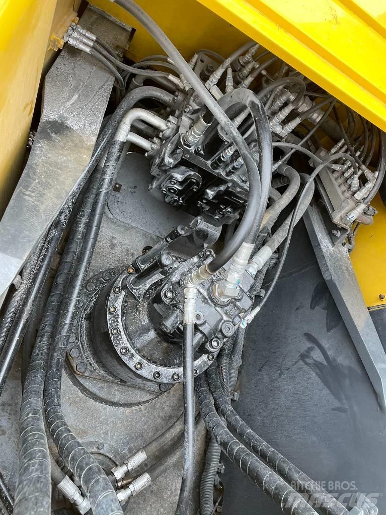 Kobelco SK 250 Koparki gąsienicowe