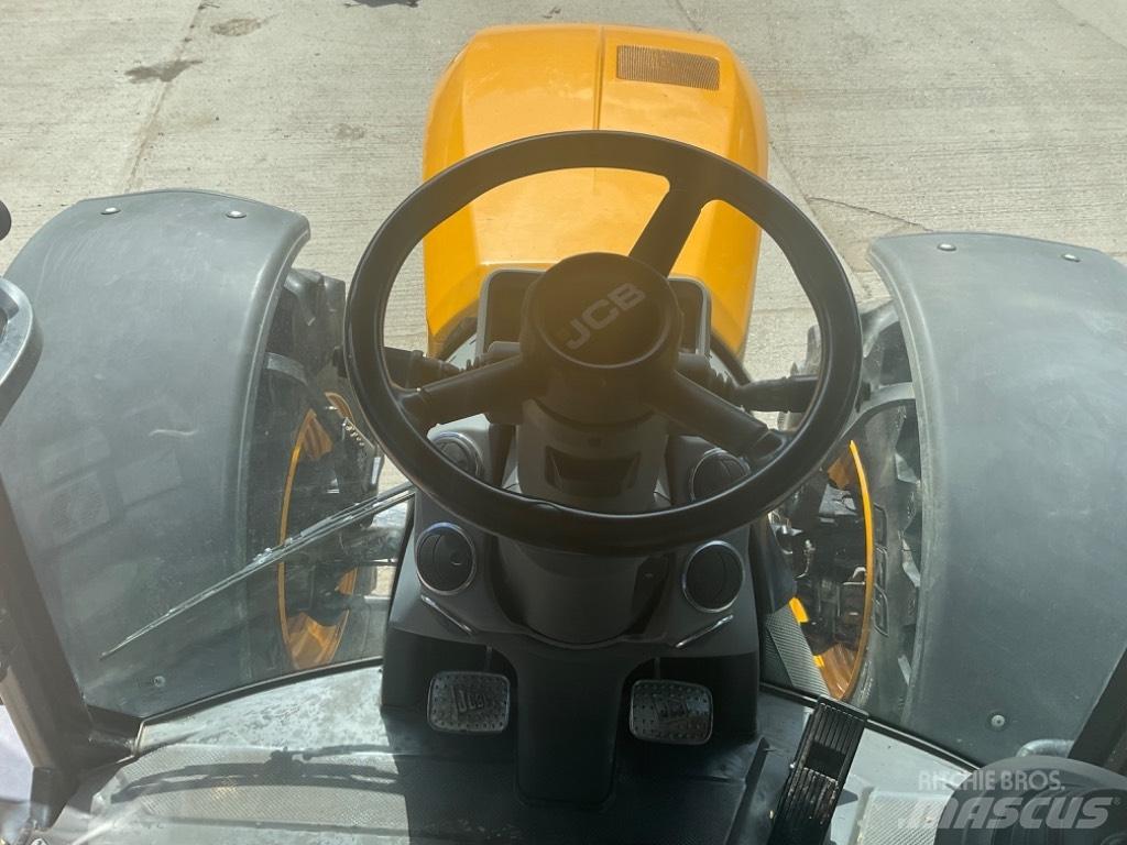 JCB Fastrac 4220 Ciągniki rolnicze