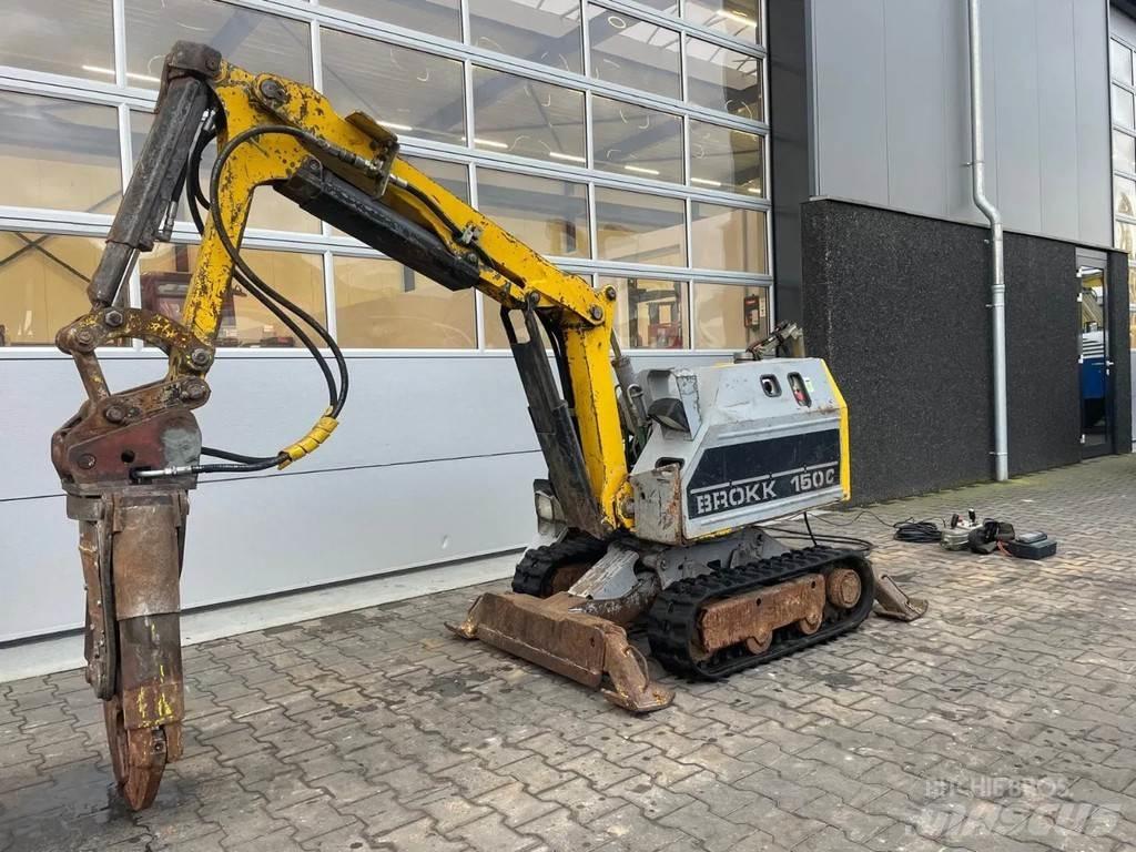 Brokk 150C Minikoparki