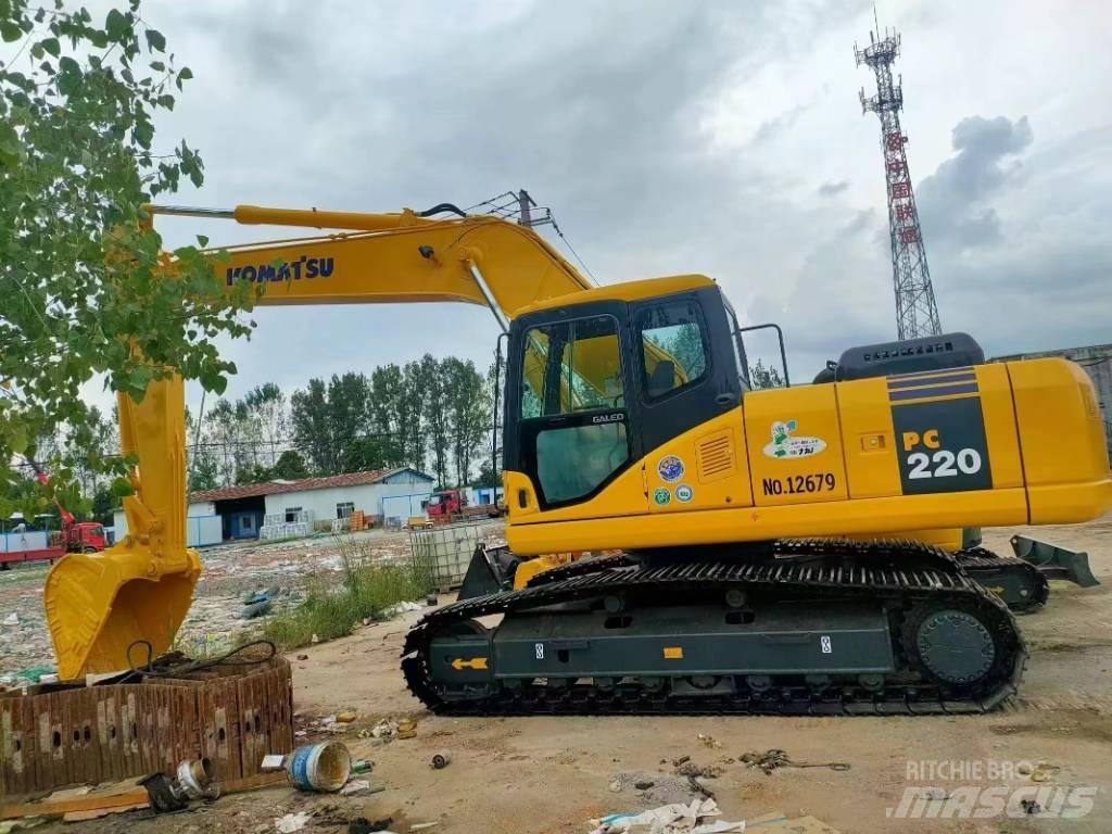 Komatsu PC 220 Koparki gąsienicowe