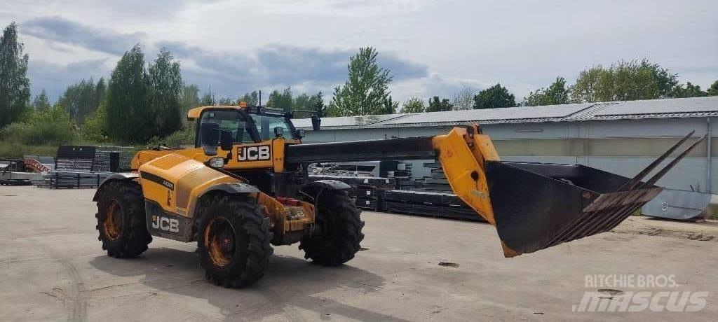 JCB 532-70AGS Ładowarki wielofunkcyjne