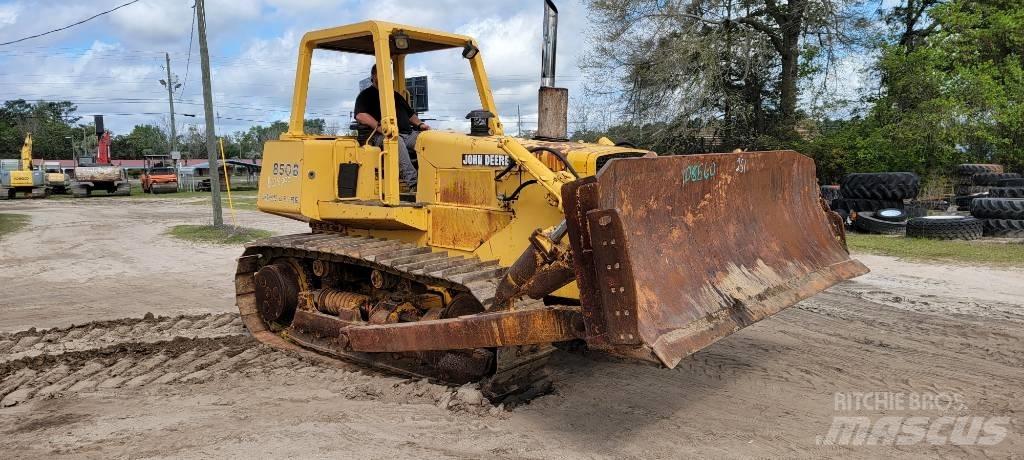 John Deere 850 B Spycharki gąsienicowe