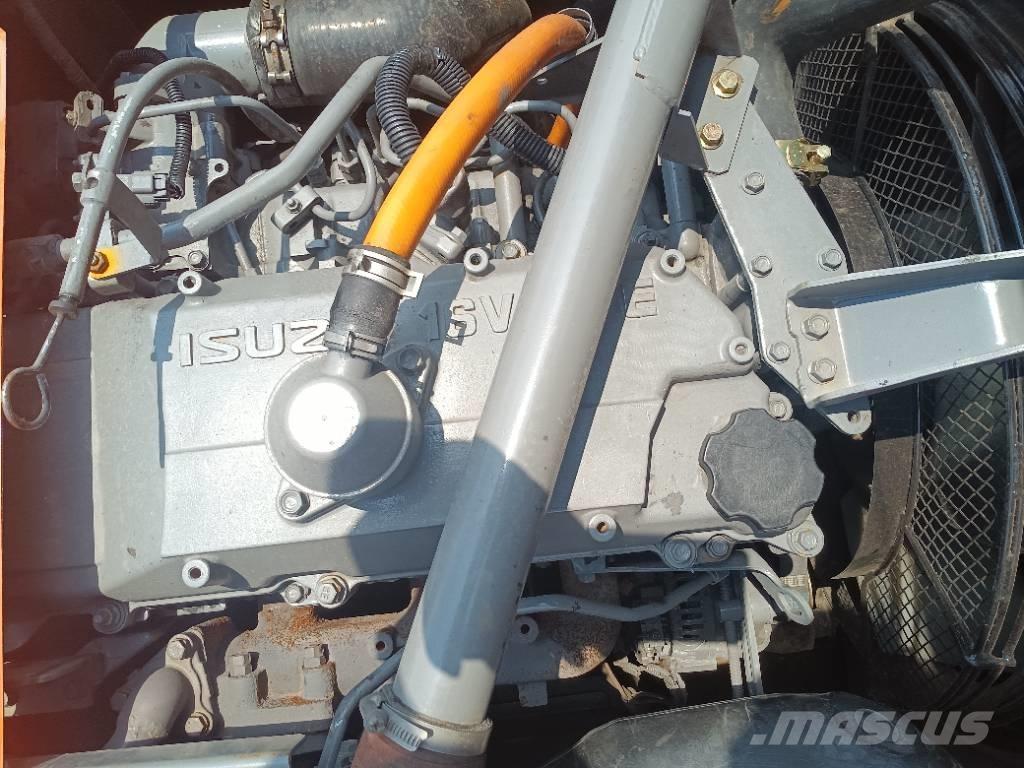 Hitachi ZX 240 Koparki gąsienicowe