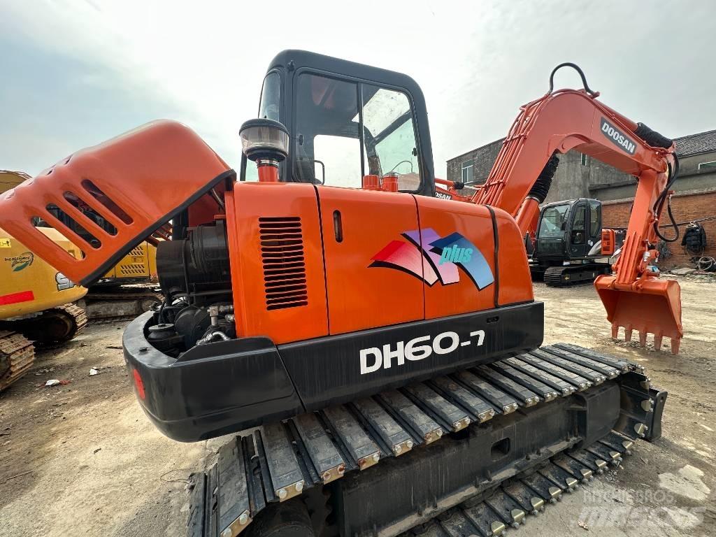 Doosan DH 60 Minikoparki
