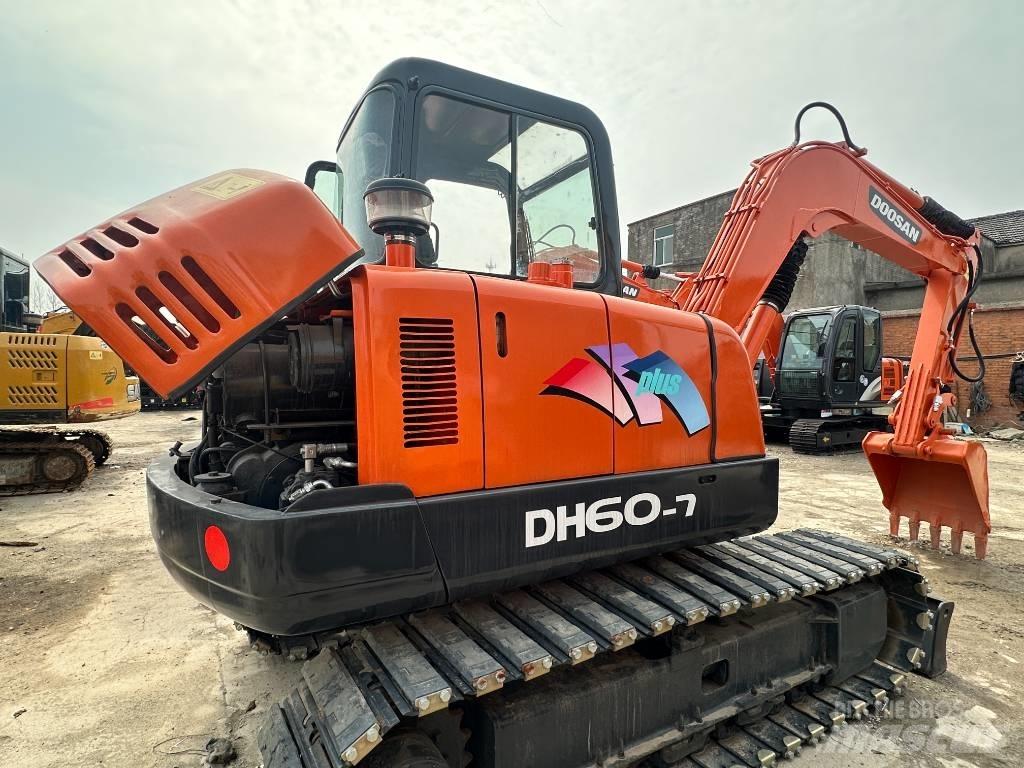 Doosan DH 60 Minikoparki