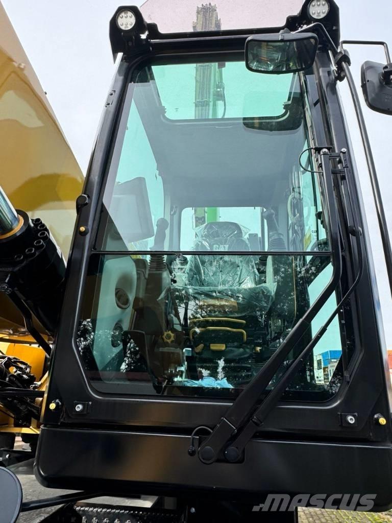 CAT MH 3040 Koparki przeładunkowe