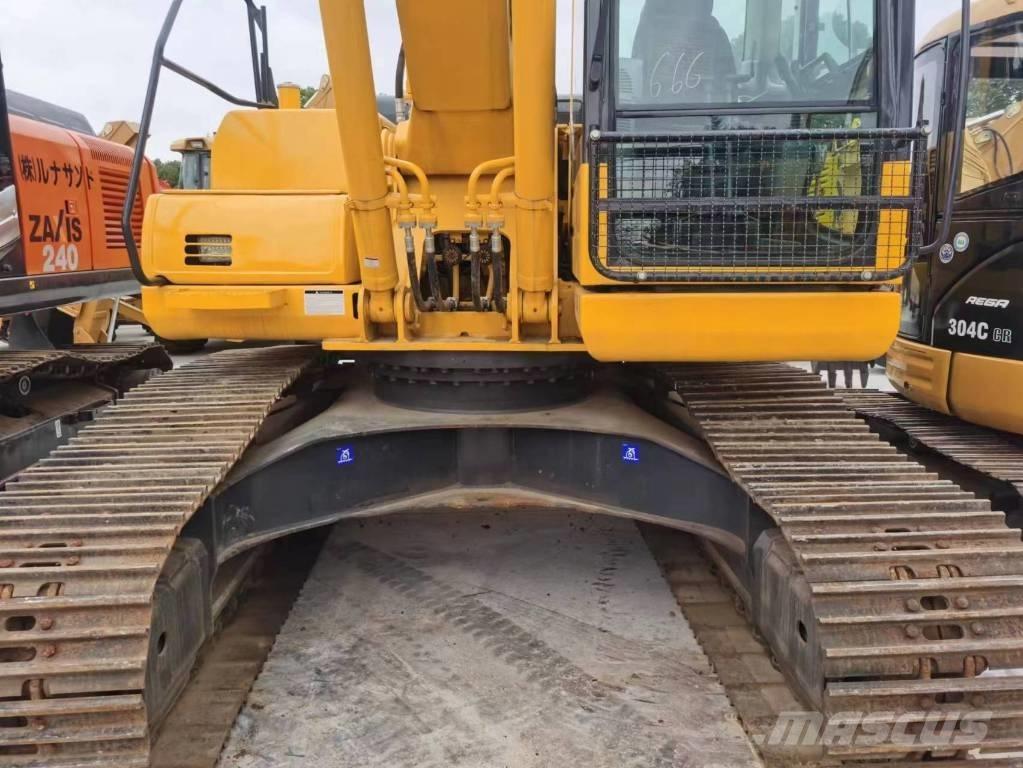 Komatsu PC 200-8 Koparki gąsienicowe