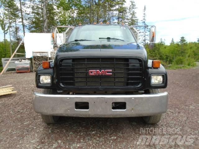 GMC C6500 Ciężarówki typu Platforma / Skrzynia