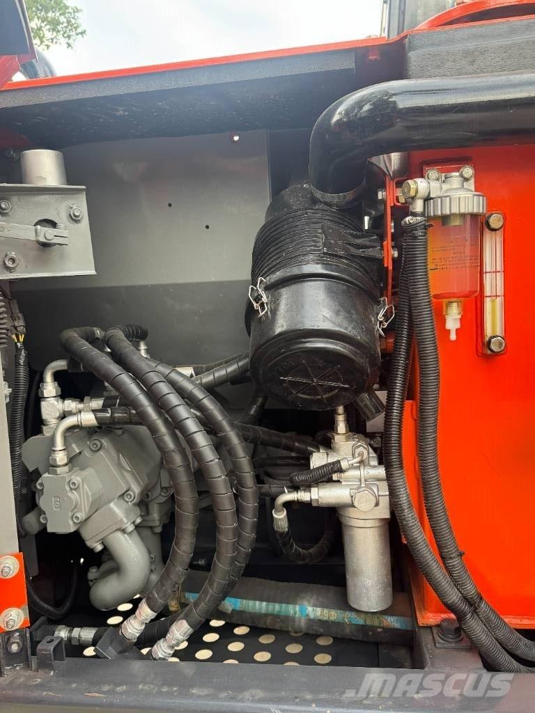 Hitachi ZX 70 Minikoparki