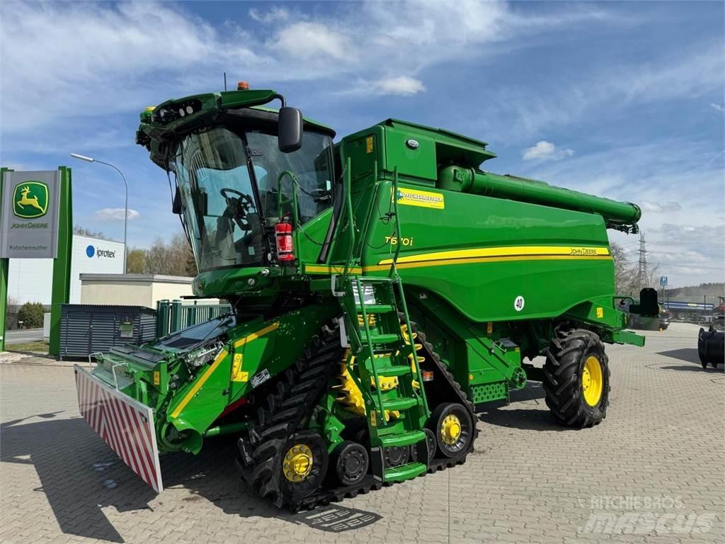 John Deere T670 Kombajny zbożowe
