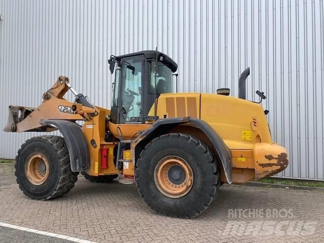 CASE 921F Ładowarki kołowe