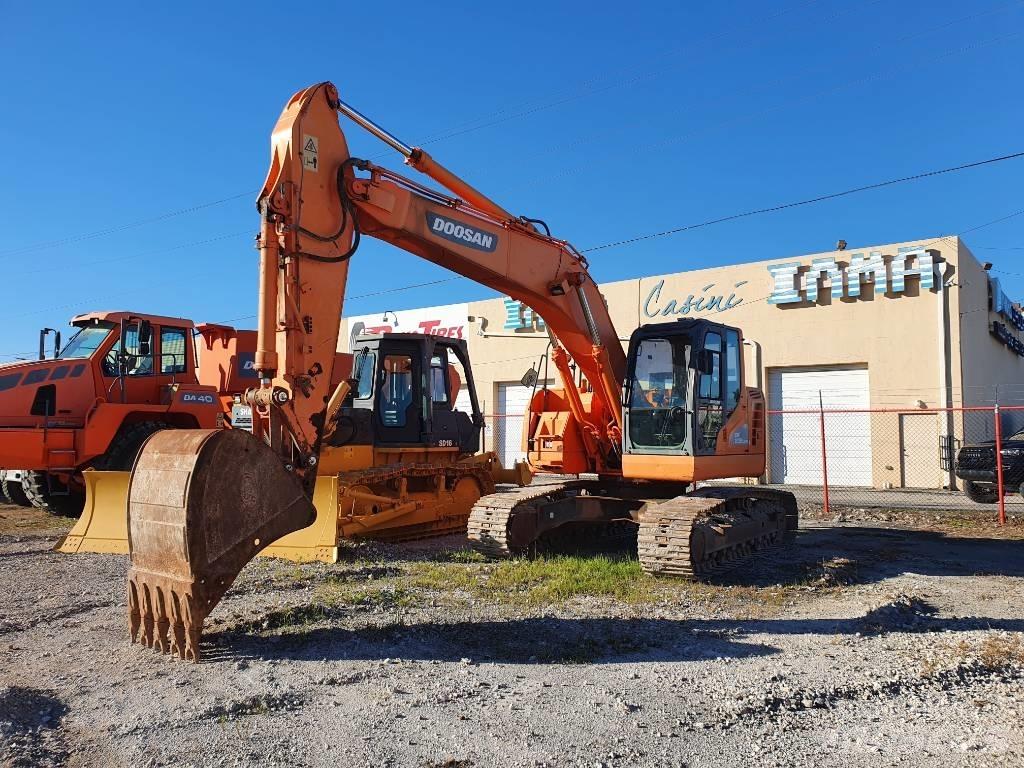 Doosan DX 235 LCR Koparki gąsienicowe
