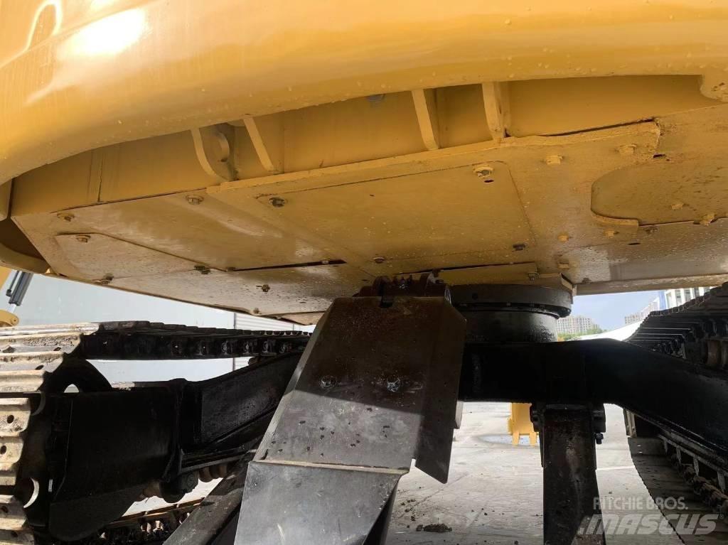CAT 307E2 Minikoparki