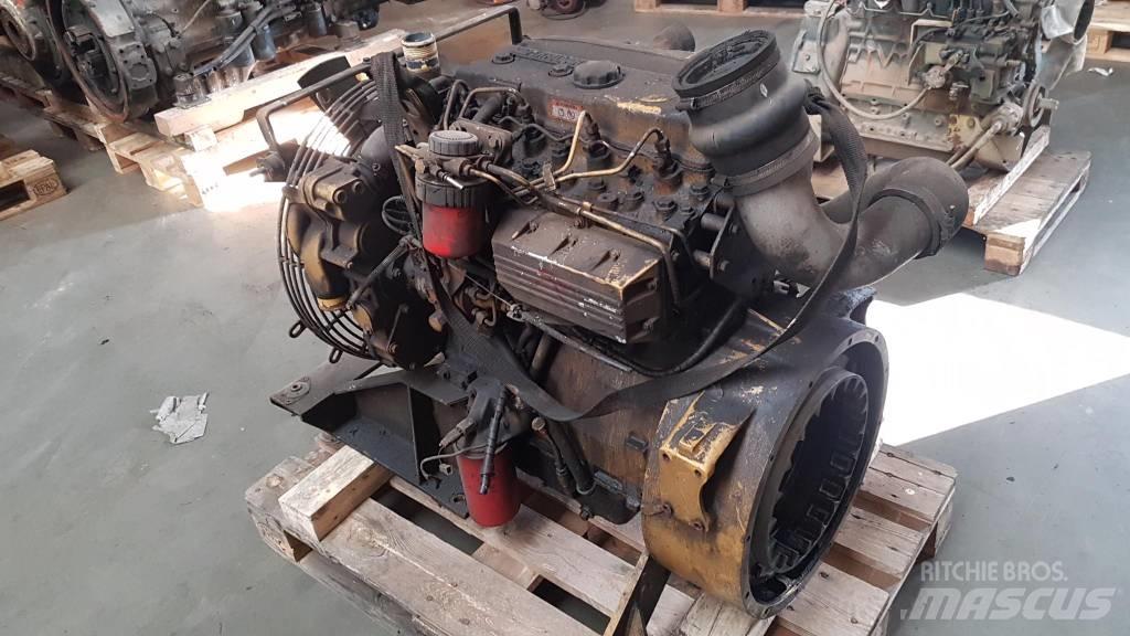 CAT 3054 Silniki