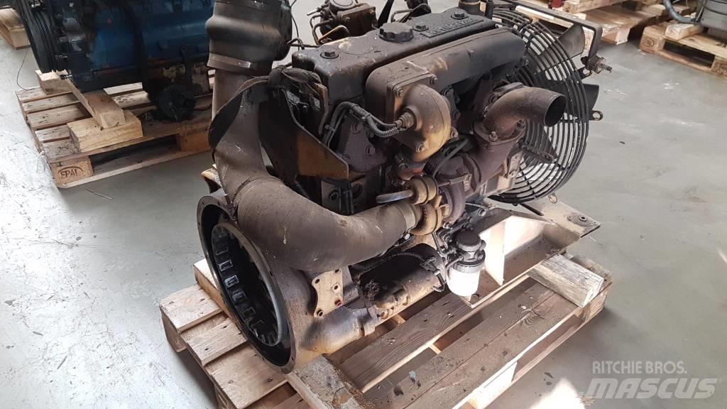 CAT 3054 Silniki