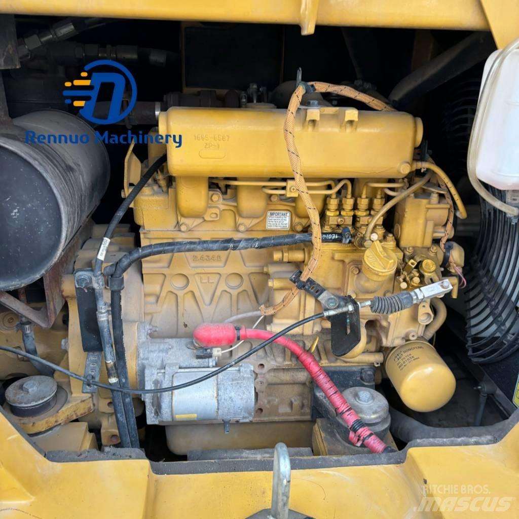 CAT 306E2 Minikoparki