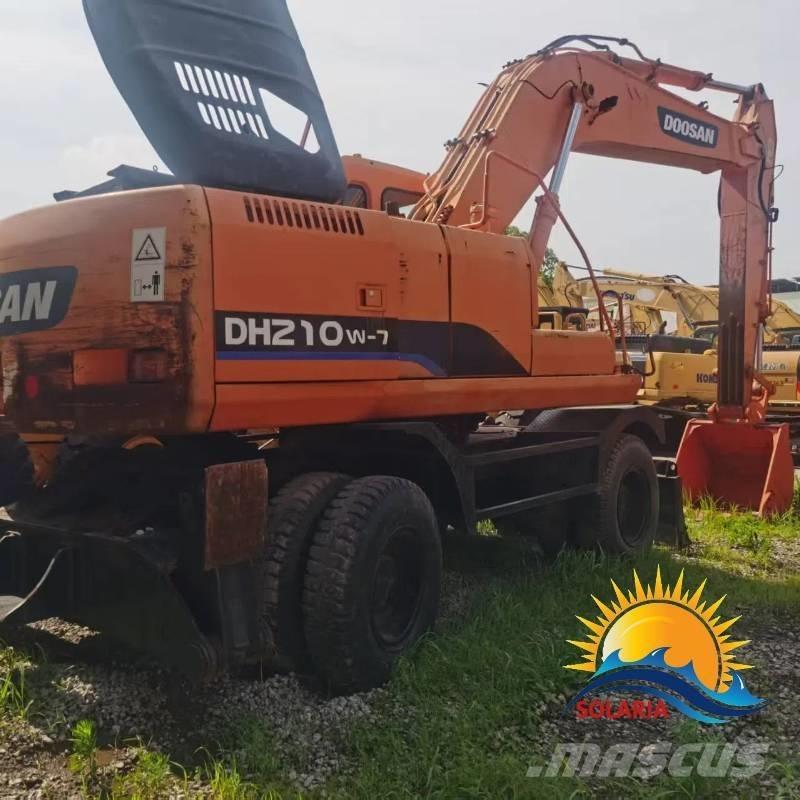 Doosan DH 210 W-7 Koparki kołowe