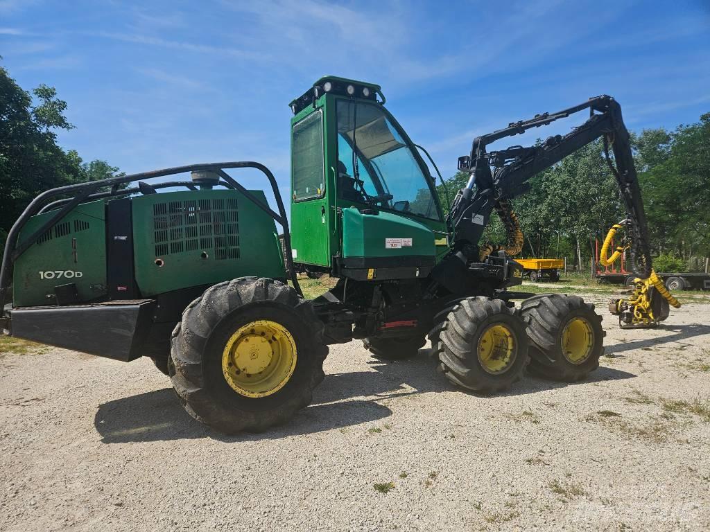 John Deere 1070 D Harwestery