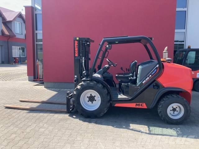 Manitou MC 25 Wózki widłowe terenowe