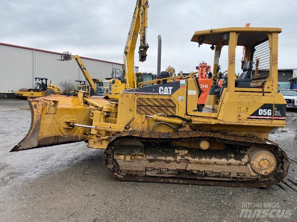 CAT D5G XL Spycharki gąsienicowe