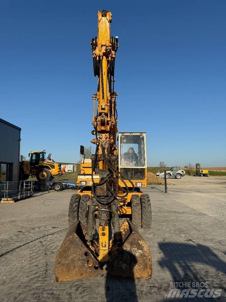 Liebherr A 900 C Koparki kołowe