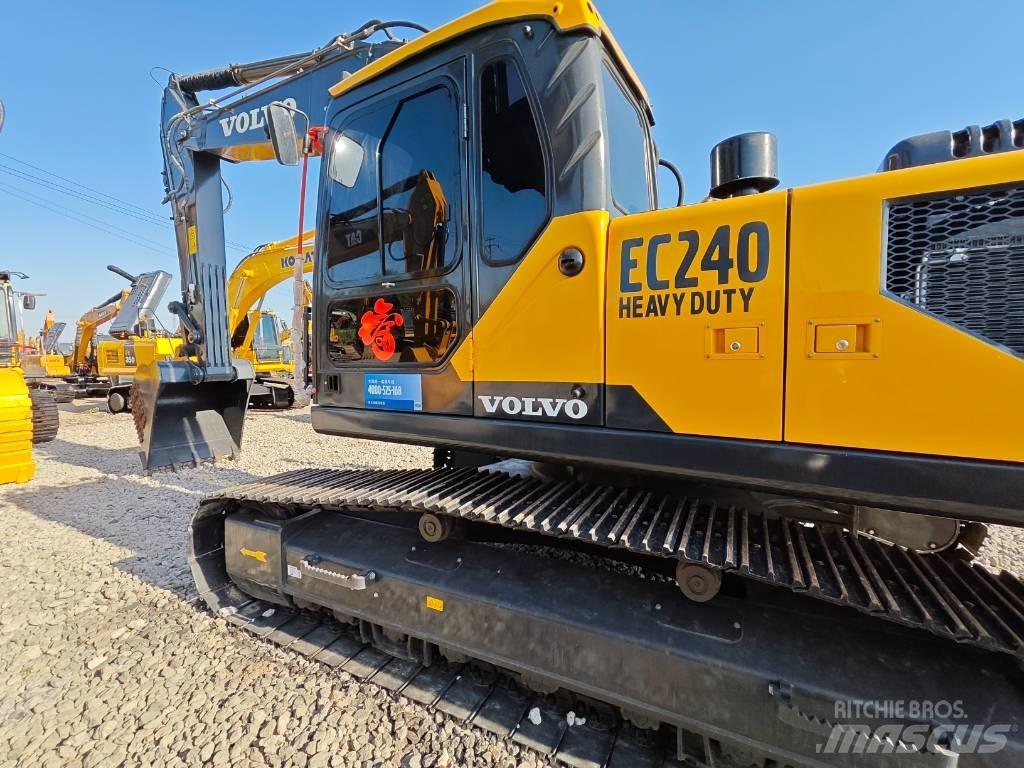 Volvo EC 240 B LC Koparki gąsienicowe