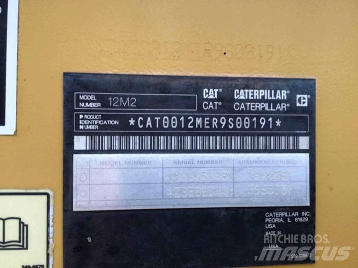 CAT 12M2 Równiarki