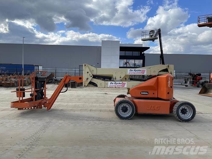 JLG E450AJ Podnośniki przegubowe
