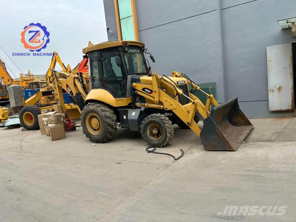 CAT 420 F Koparko-ładowarki