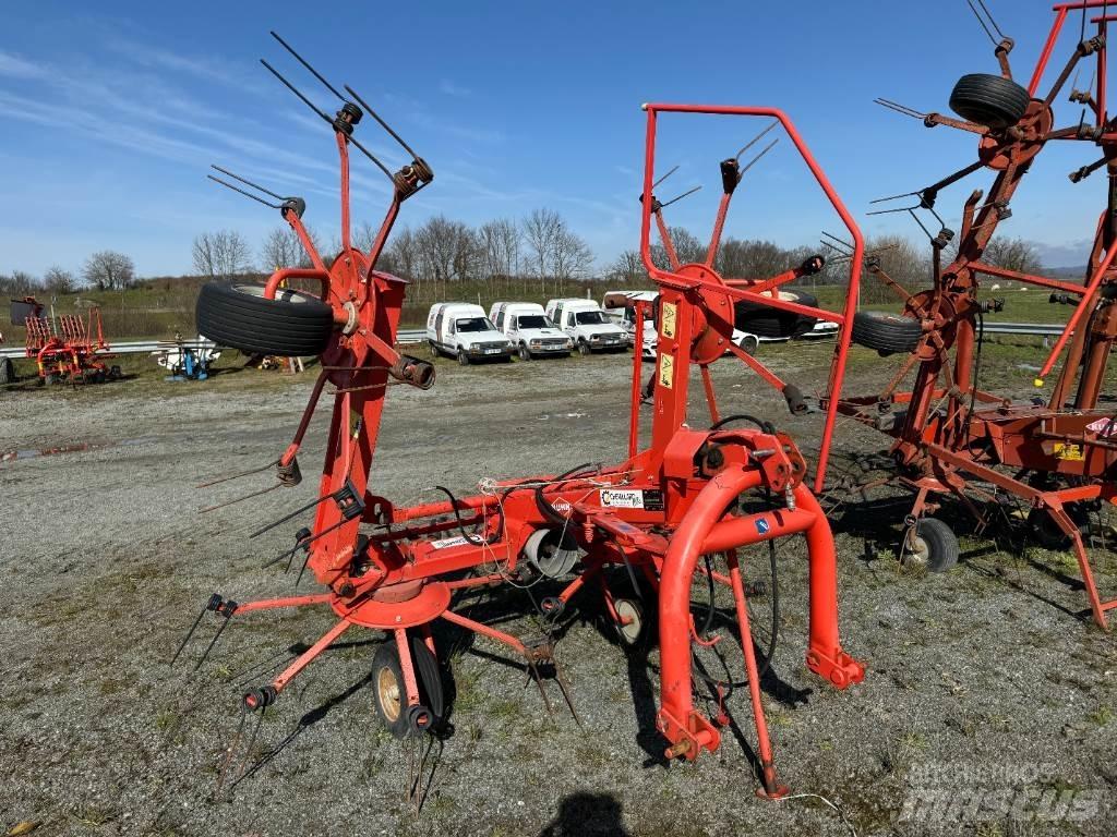 Kuhn GF5202 Zgrabiarki i przetrząsacze