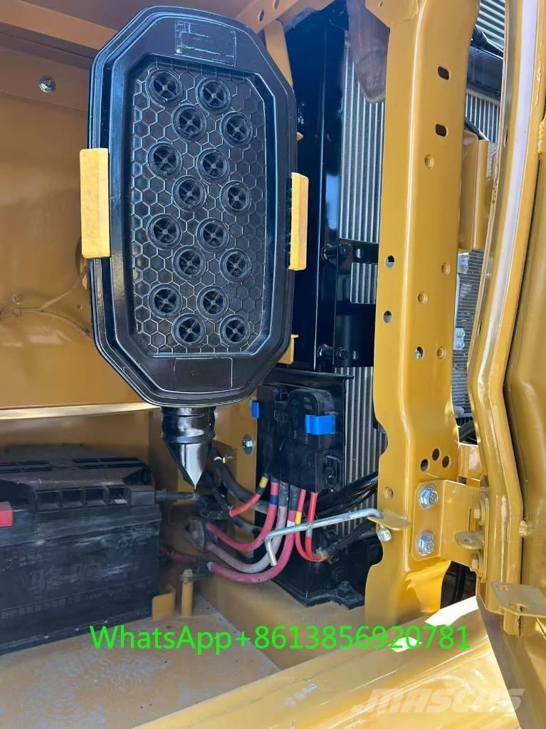 CAT 320 Koparki gąsienicowe