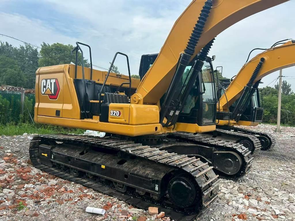 CAT 320 Koparki gąsienicowe