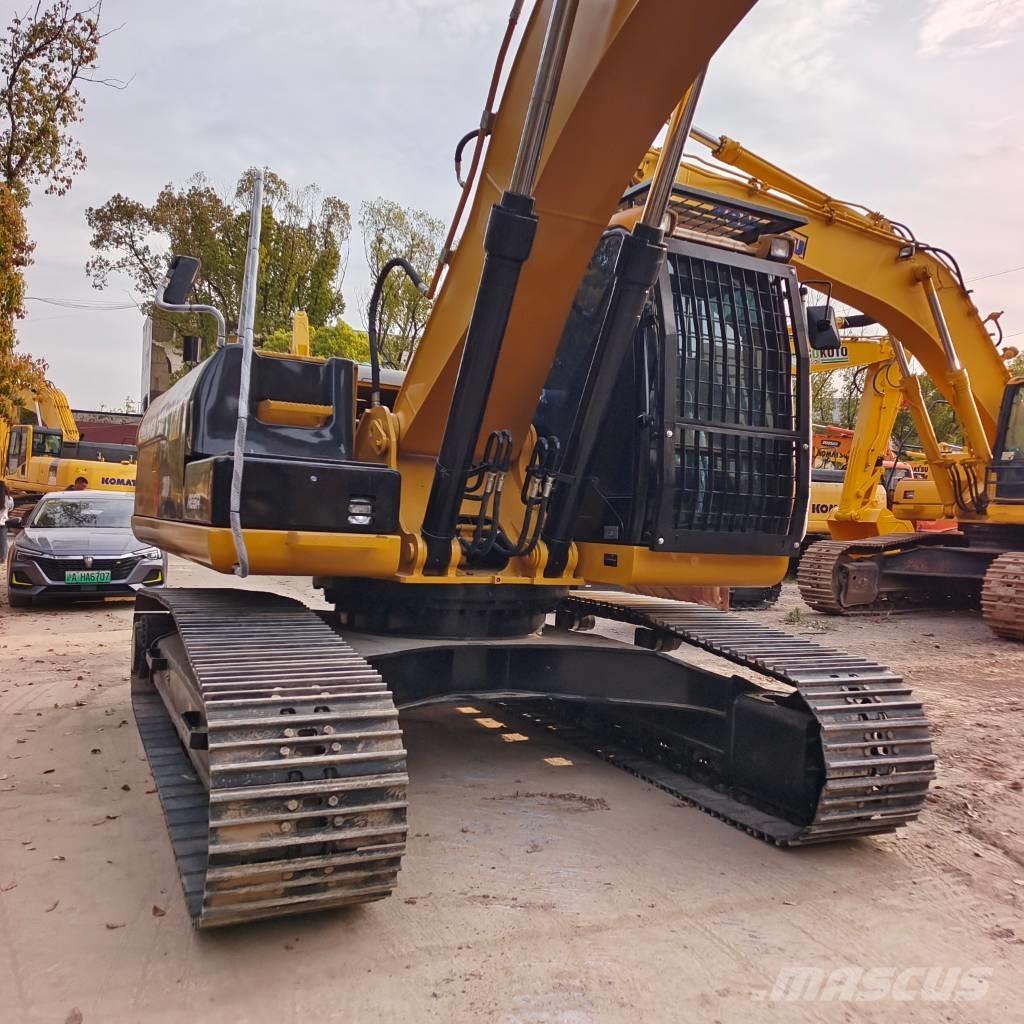 CAT 324 D2L Koparki gąsienicowe