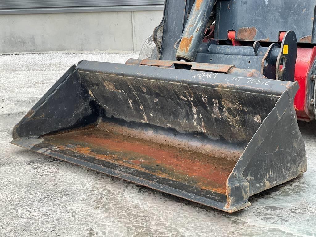 JCB R260 Ładowarki burtowe