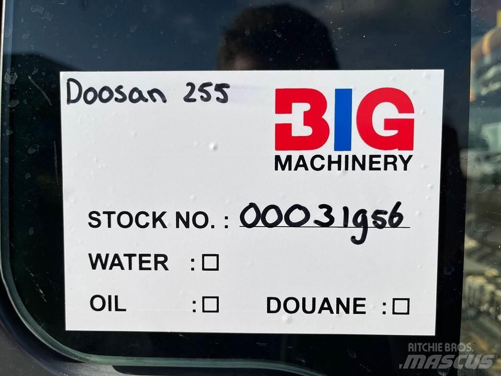 Doosan DX255LC-3 Koparki gąsienicowe