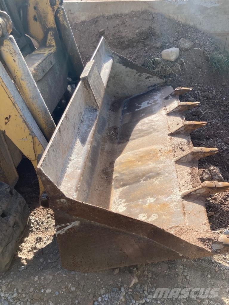 Komatsu CK 30-1 Miniładowarki