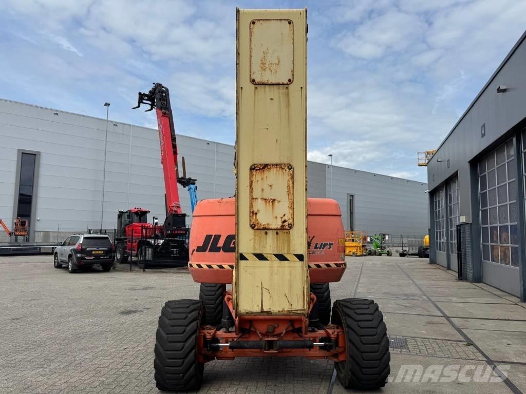 JLG 800 AJ Podnośniki przegubowe