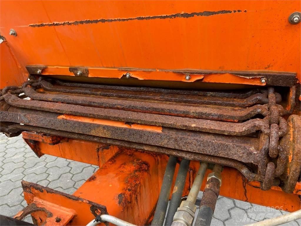  GÜSTROWER D075 Rozrzutnik nawozów mineralnych