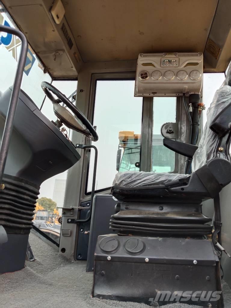 XCMG XS 203 J Walce jednobębnowe