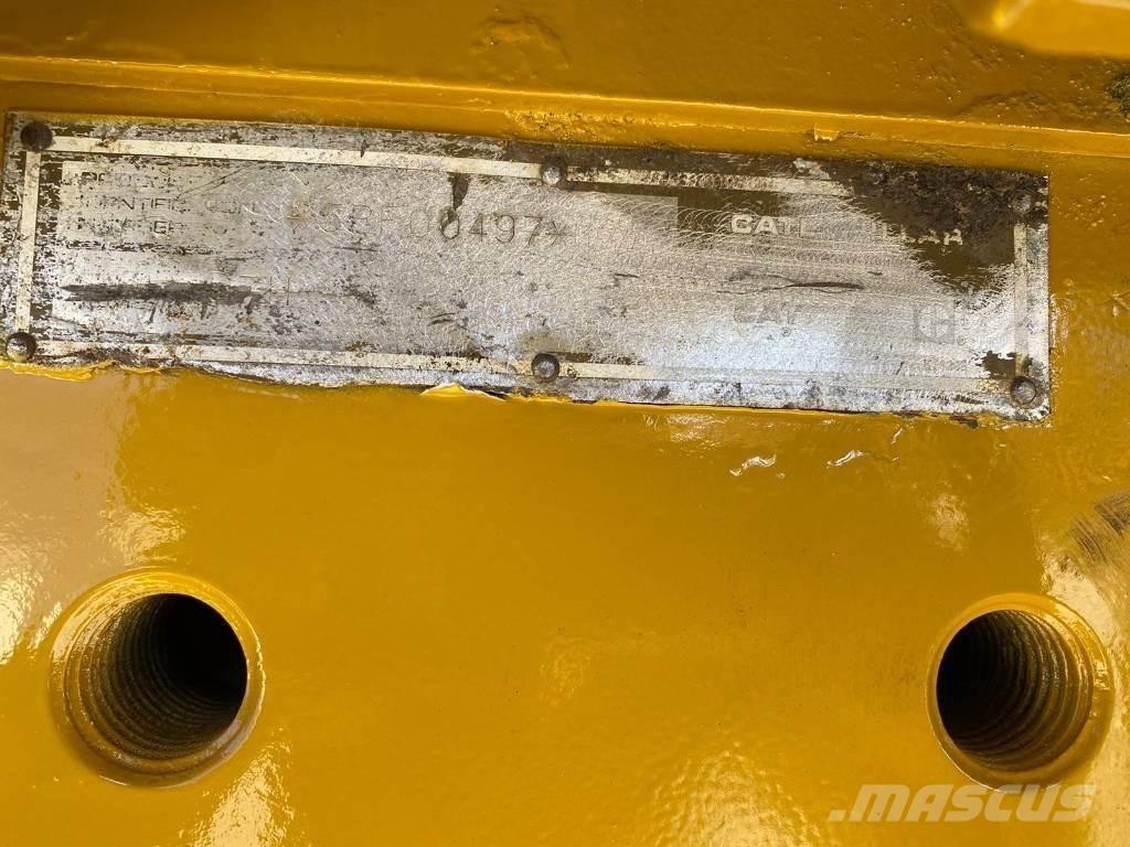CAT D 7 H Spycharki gąsienicowe