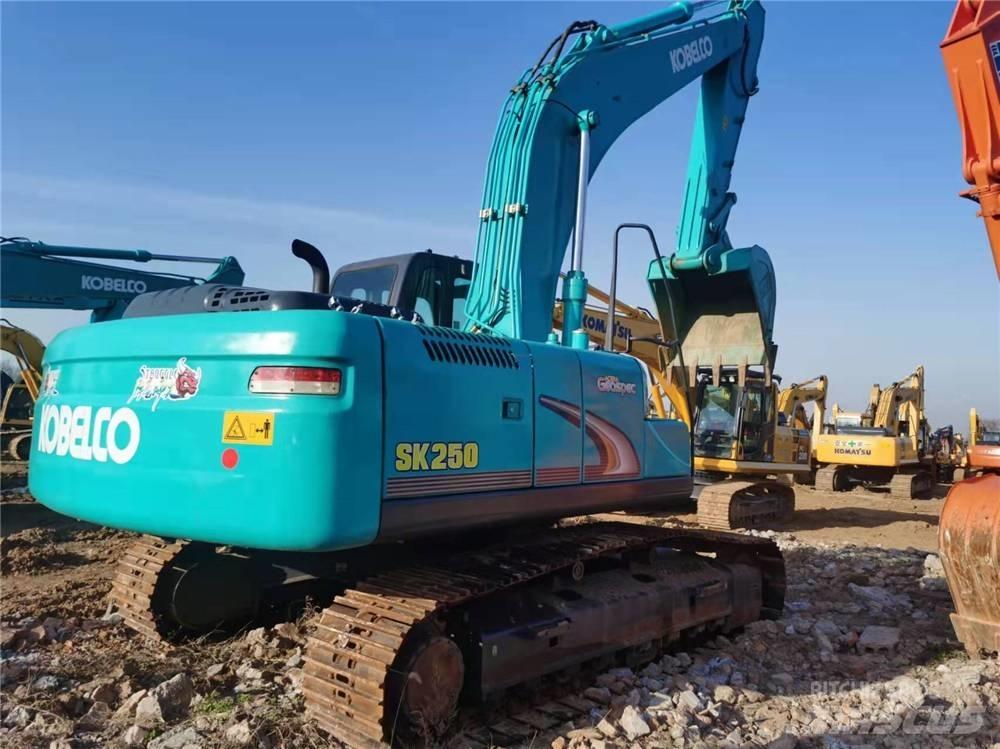 Kobelco SK 250-8 Koparki gąsienicowe