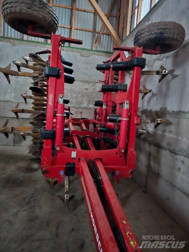 Horsch Terrano 6 FX Kultywatory