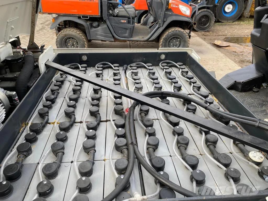 CAT EP30K-PAC Wózki elektryczne