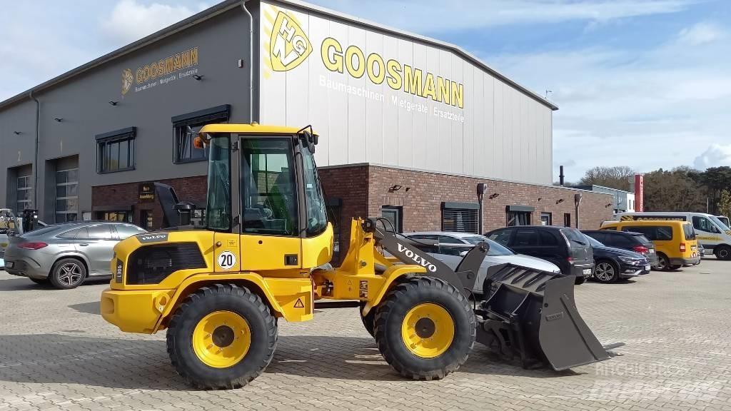Volvo L 30 G Ładowarki kołowe
