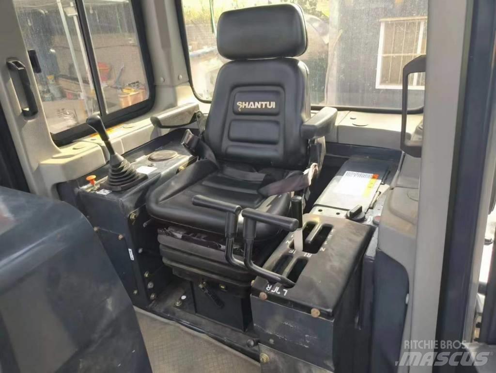 Shantui SD 16 Spycharki gąsienicowe