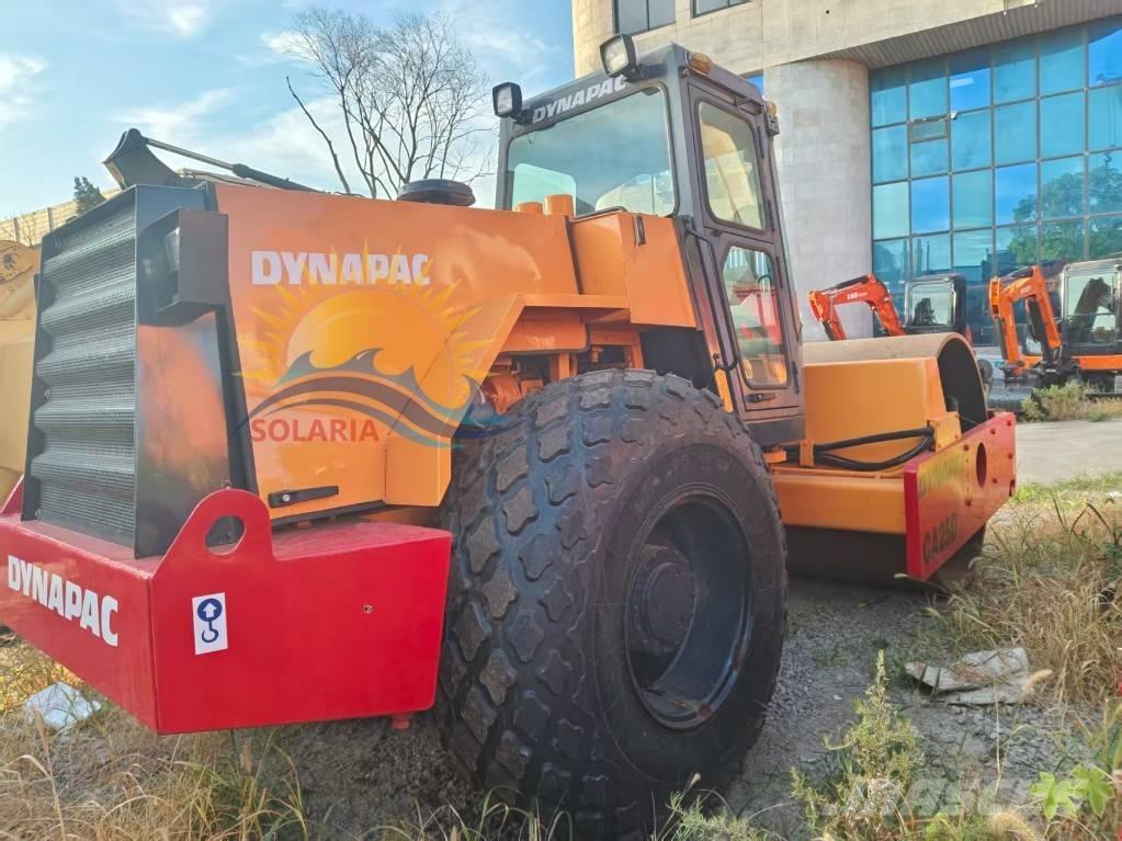Dynapac CA 25 D Walce jednobębnowe